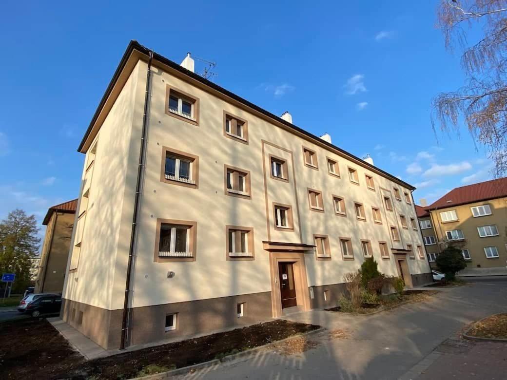 Apartament Apartman Visnovka Pardubice Zewnętrze zdjęcie